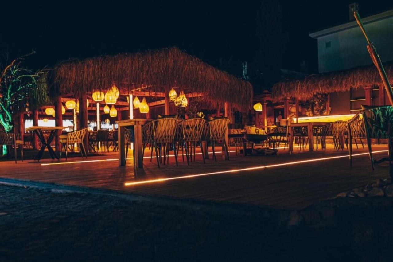 Etiz Hotels Alacati Кешме Экстерьер фото